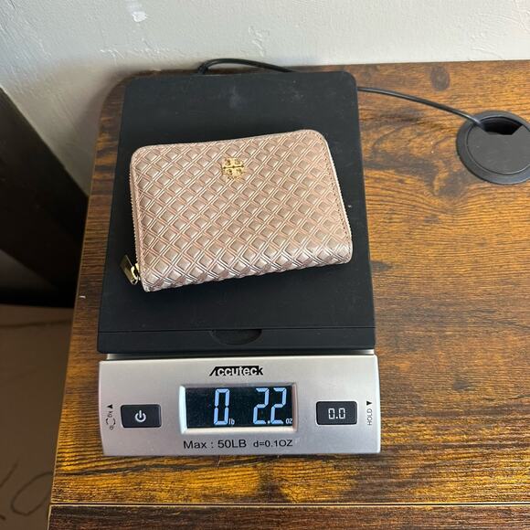 Tory Burch Rose Gold Marion Embossed Leather Coin Pouch Card Holder - Picture 9 of 9